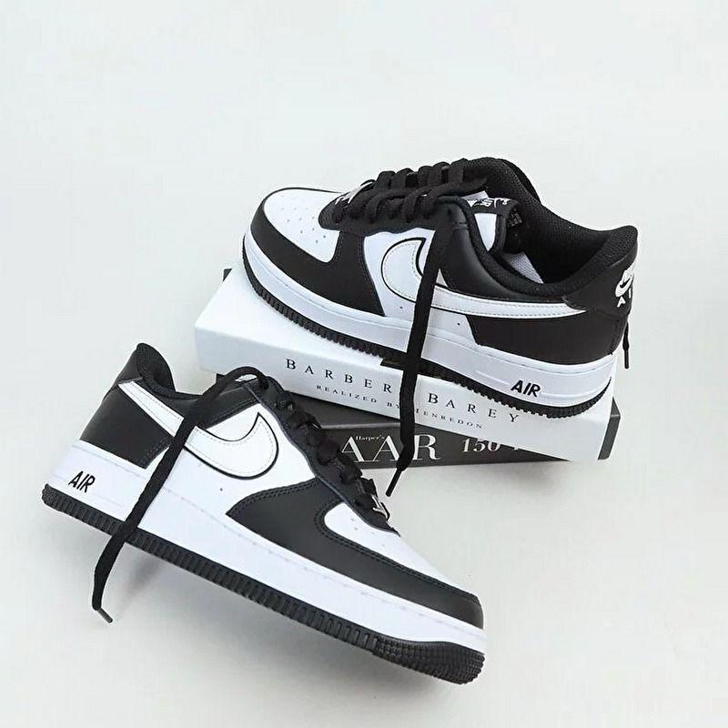 NIKE DUNK